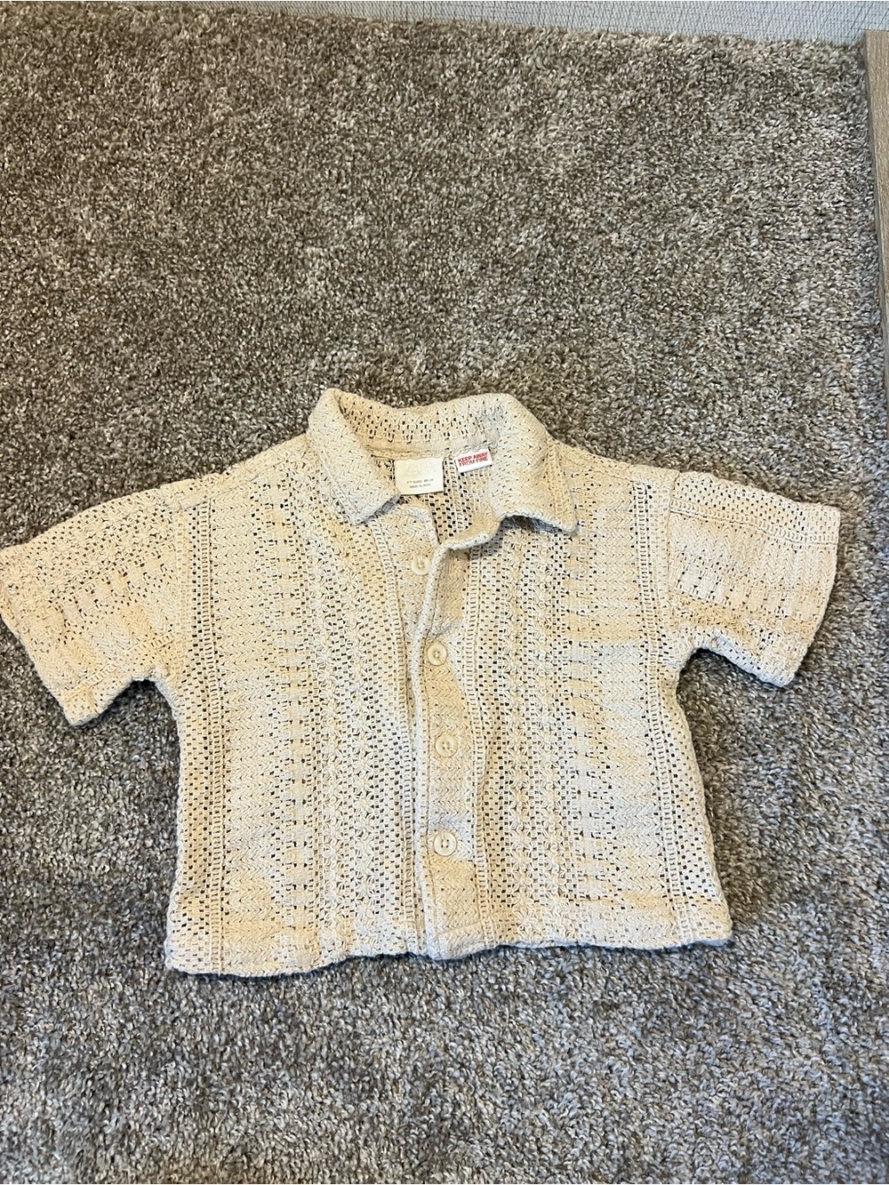 Zara Cream Short-Sleeve Knit Button-Down Shirt